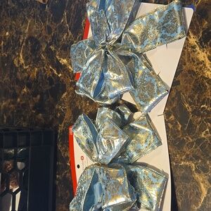Celebrate It Blue and Gold Holiday Bows